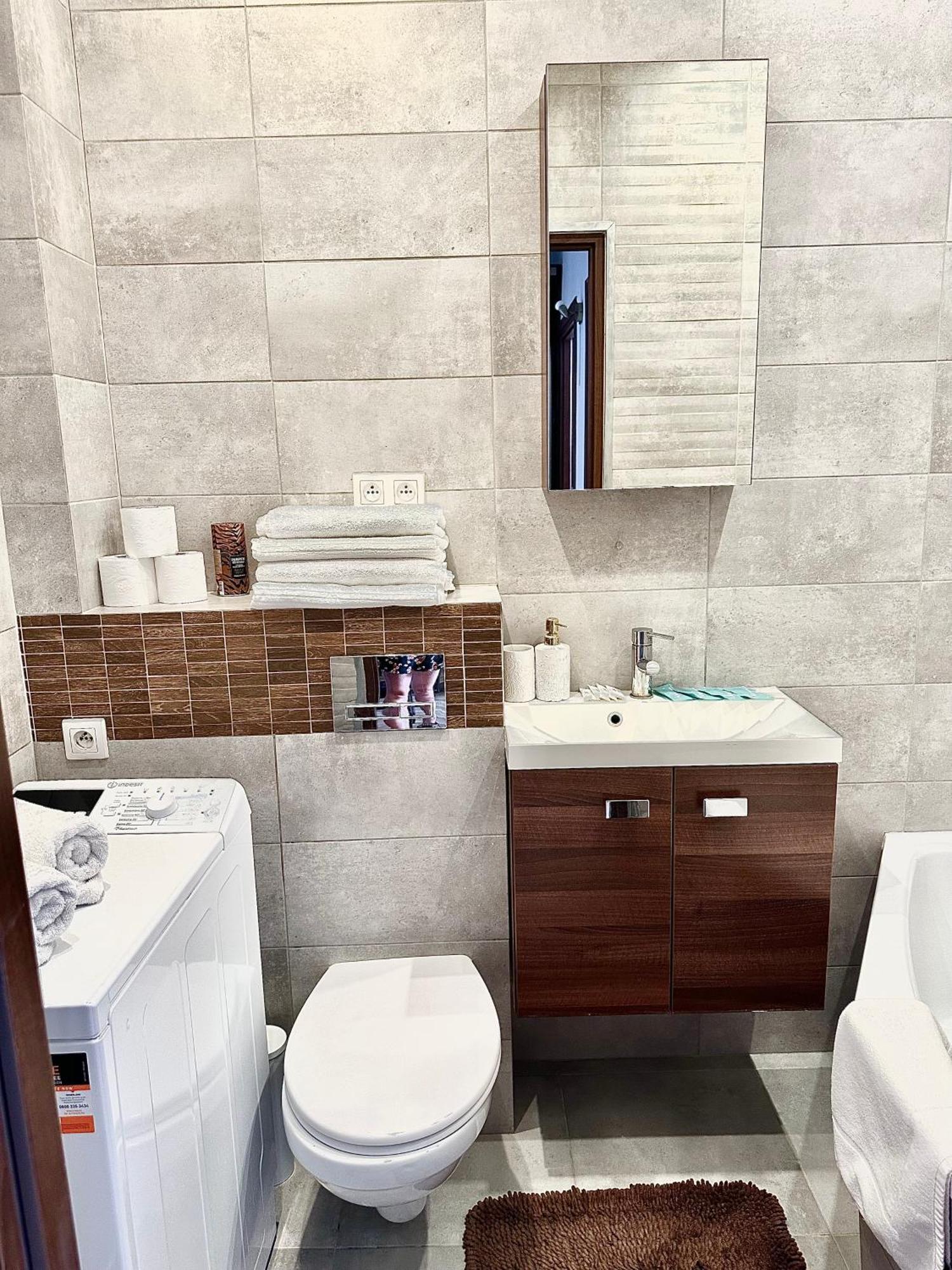 דירות ורשה Apartament Blisko Centrum מראה חיצוני תמונה